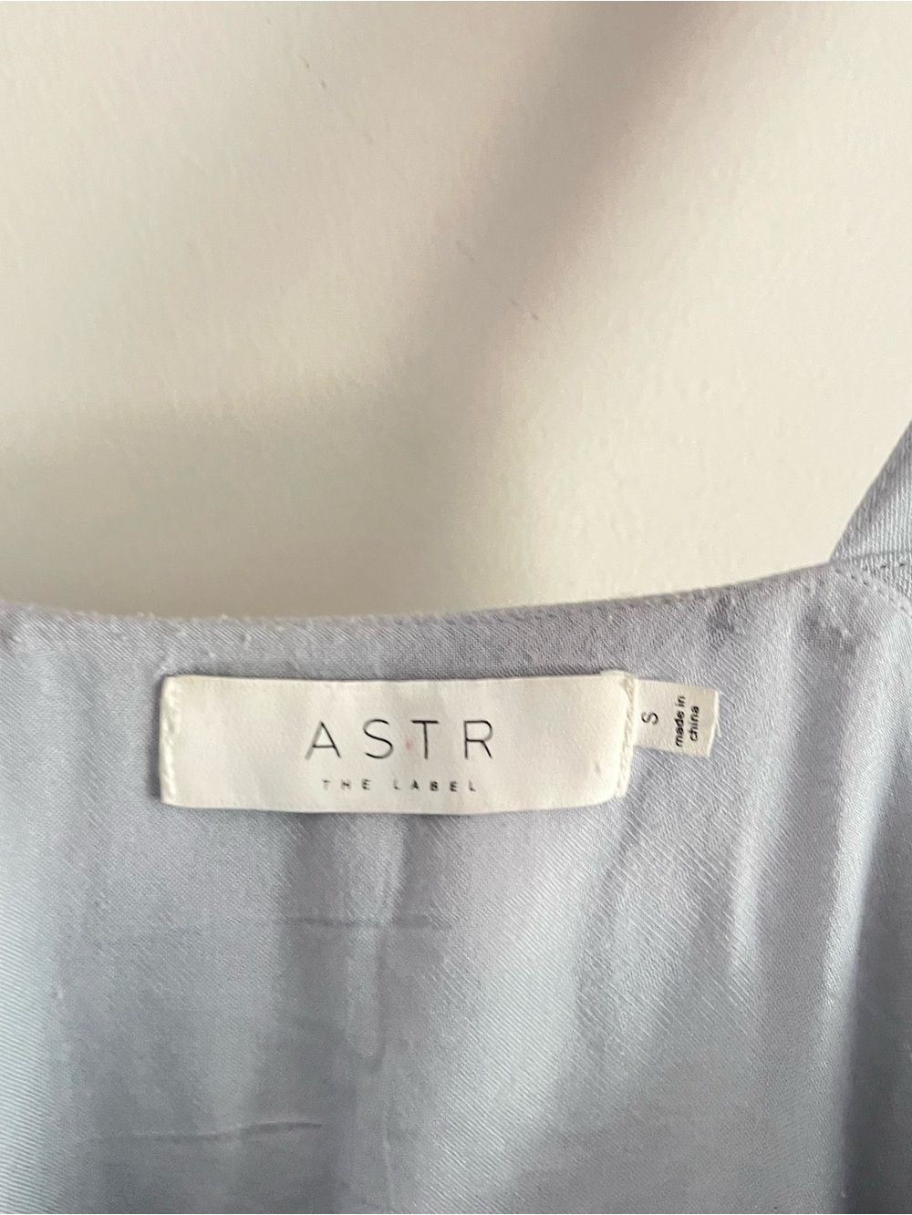 ASTR The Label Linen Tie Front Midi Blue Dress Size Small Formal wedding guest - Picture 2 of 12